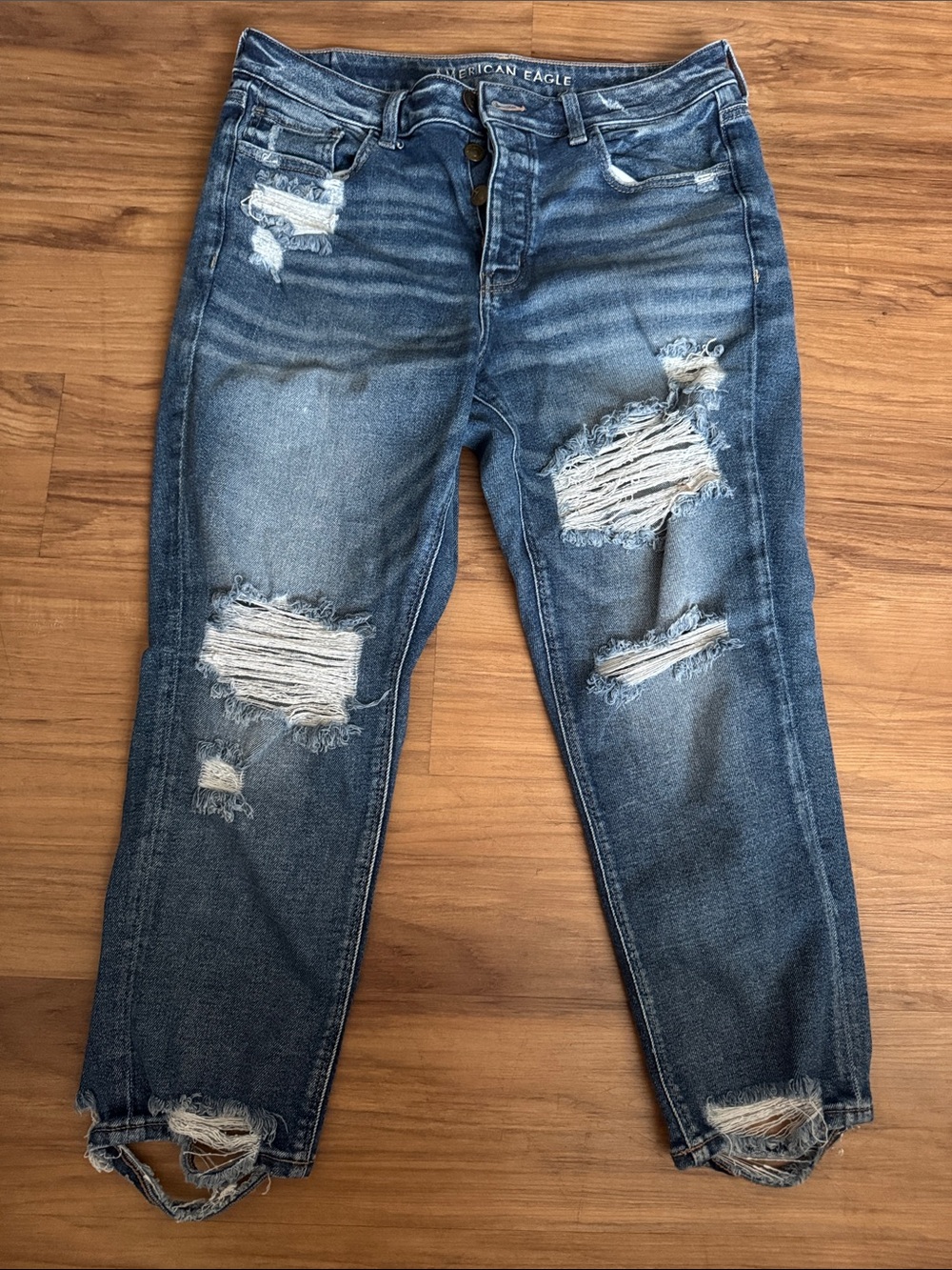 Women’s American Eagle Tom Girl Stretch Button-Fly Jeans